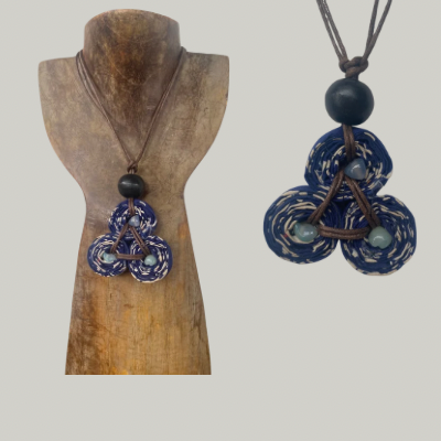 INDURASMI NECKLACE