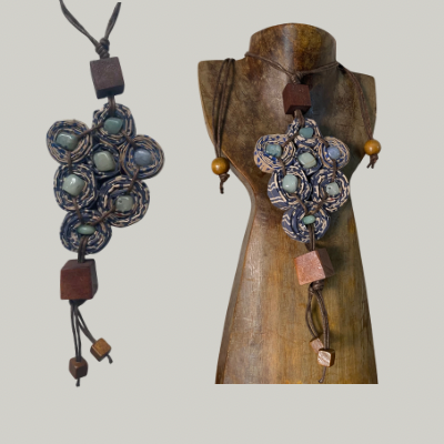 INDURASMI NECKLACE